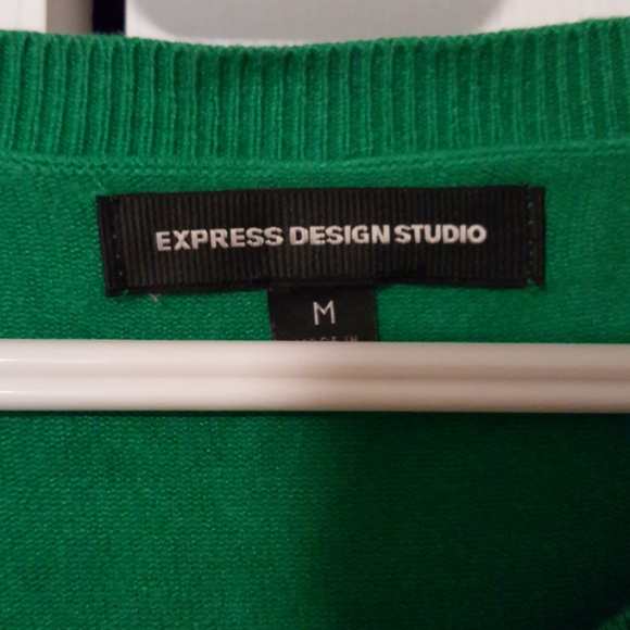 Express Cardigen - Picture 3 of 4